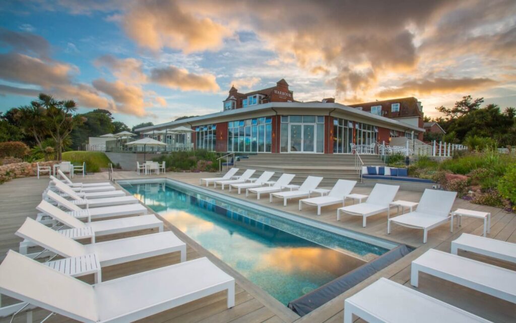 Harbour Hotel
